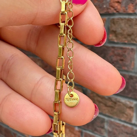 Medallion Turquoise 18K Gold Stainless Steel Waterproof Necklace - Picture 10 of 10